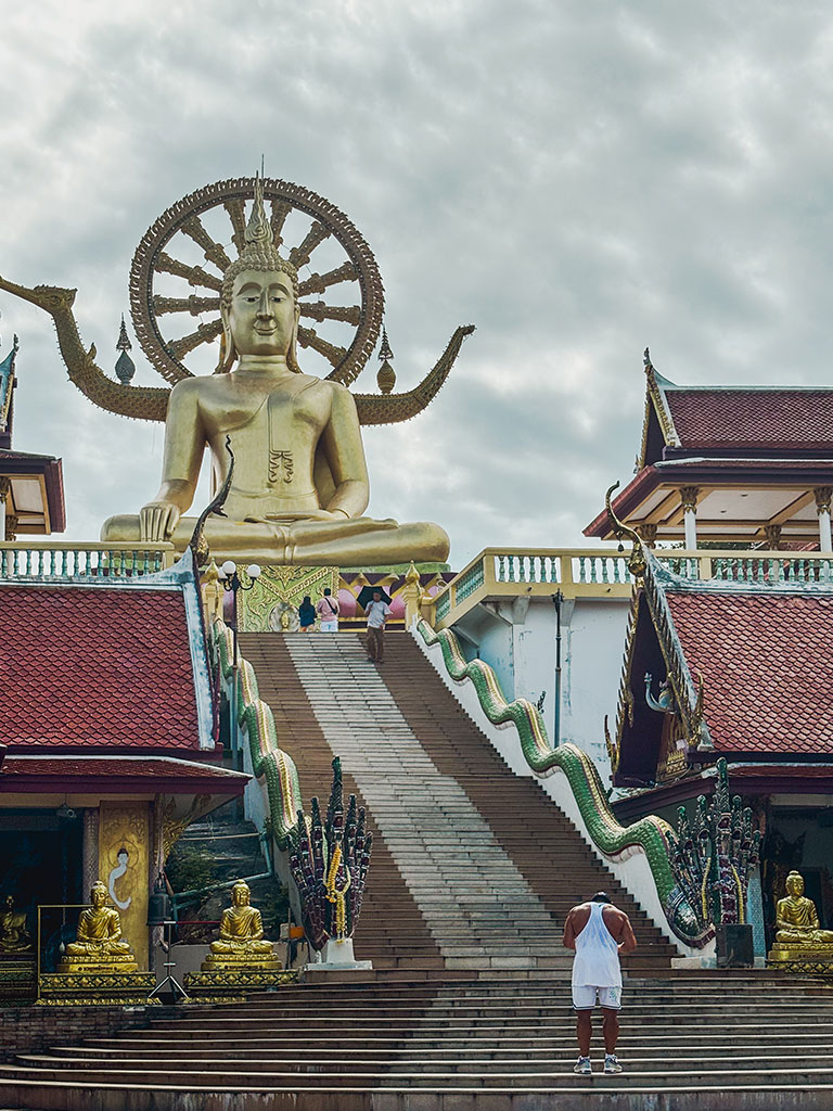 Notre séjour en famille à Koh Samui - le Wat Phra Yai