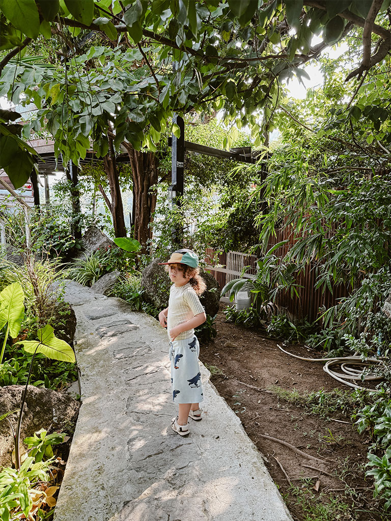 Notre séjour en famille à Koh Samui - Gaspard à l'Overlap Stone 